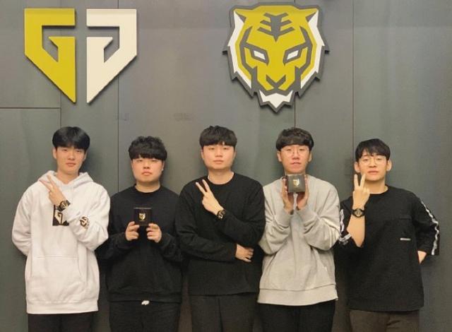 追求自己的 追求自己的