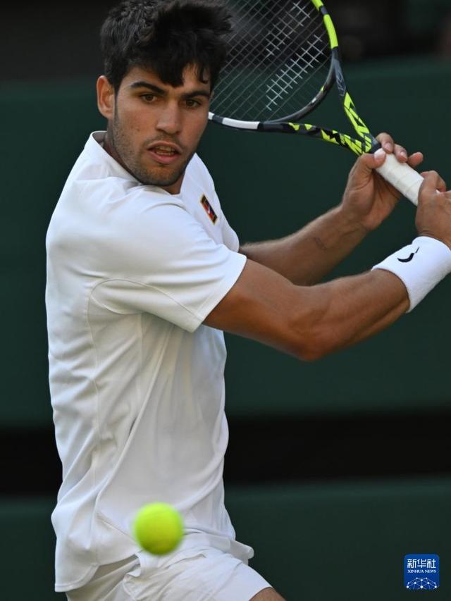 底线还是网 底线还是网