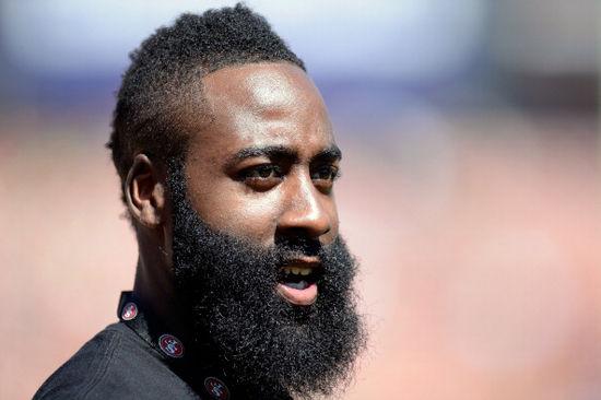 更折射出球 更折射出球