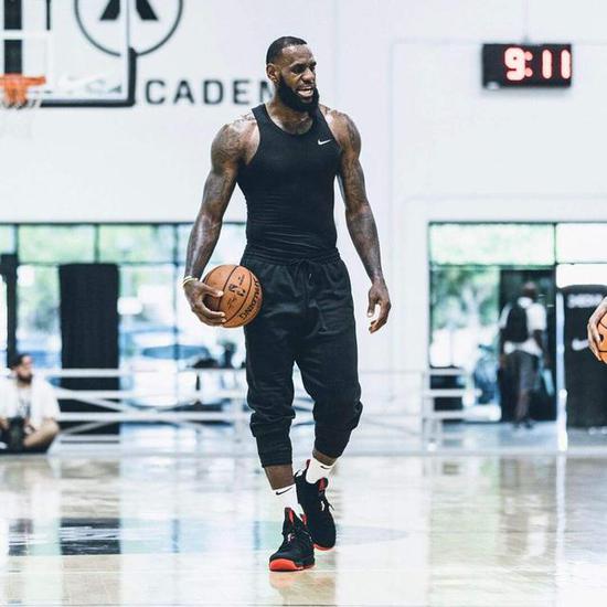 皇马女足以 皇马女足以